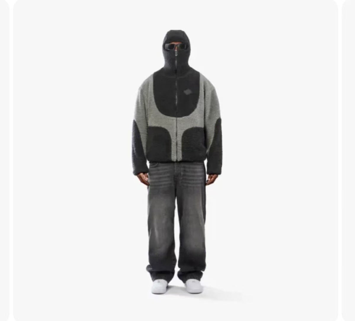 V.2 - Hoodie